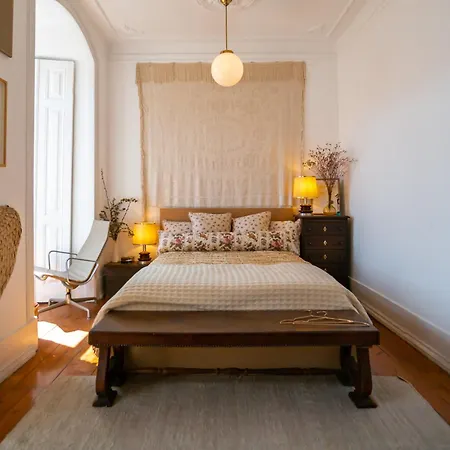 Life In Colour & Art - Charming 3bed *